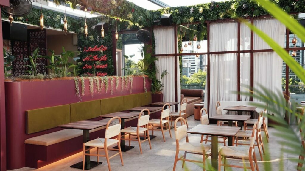 Dirty Sultan Rooftop Bar in Brisbane (1)