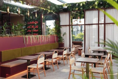 Dirty Sultan Rooftop Bar in Brisbane (1)