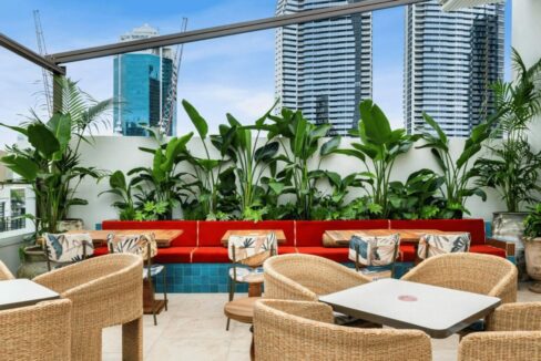 Lulu Rooftop & Bar in Gold Coast